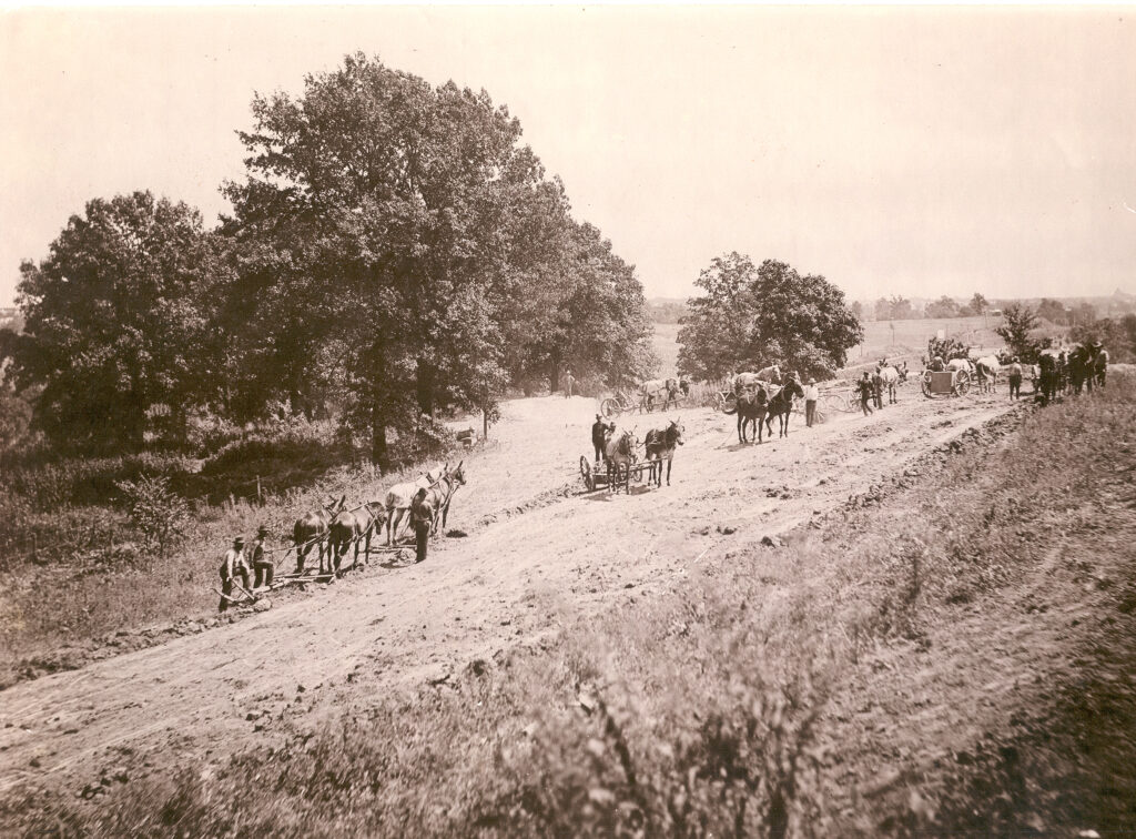 Horses and carts on the future site of Washington University