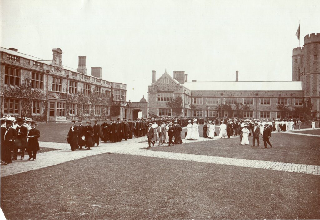 Commencement processional in 1907
