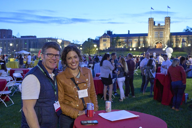 Members of the WashU alumni community attend reunion event at Tisch Park